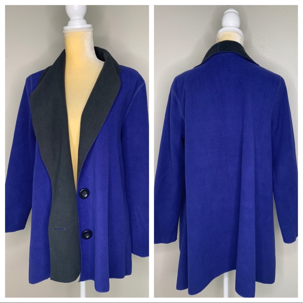 Great Cavalier Blue & Black Sweater NEW M
